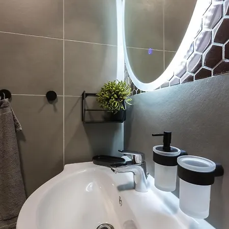 Apáca 30 **** Appartamento Győr