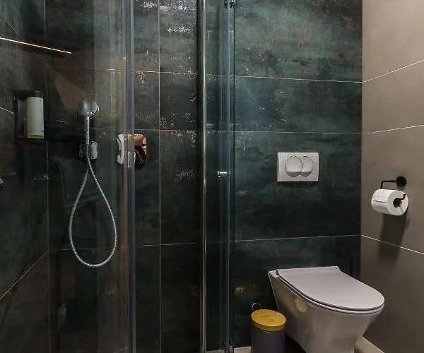 Apaca 30 **** Apartment